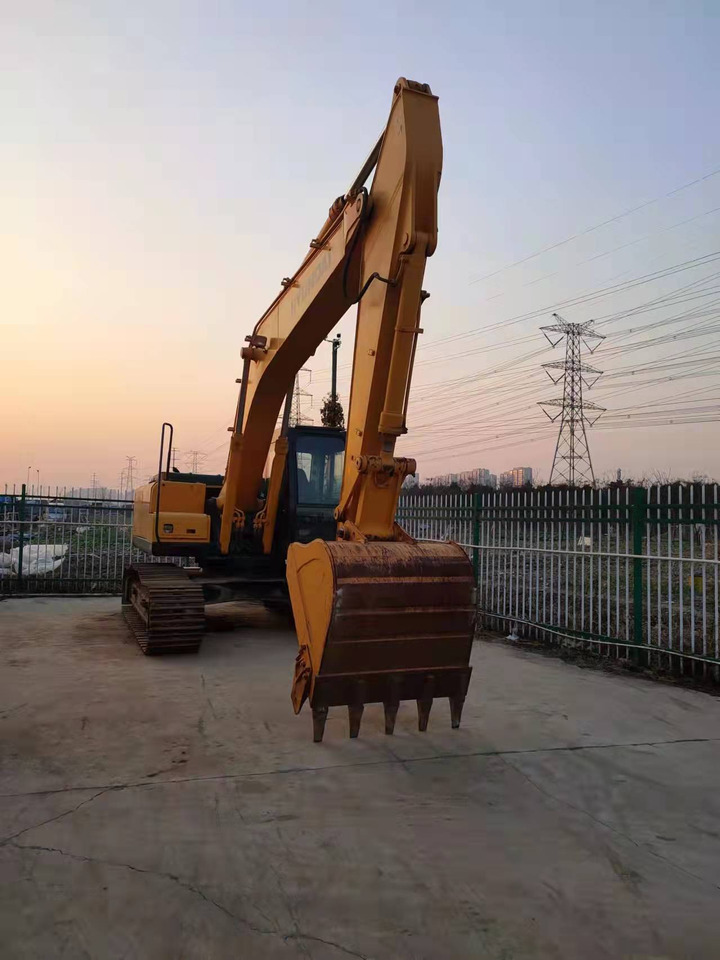 HYUNDAI R225LC-7 - Lintekskavaator: pilt 3 HYUNDAI R225LC-7 - Lintekskavaator: pilt 3