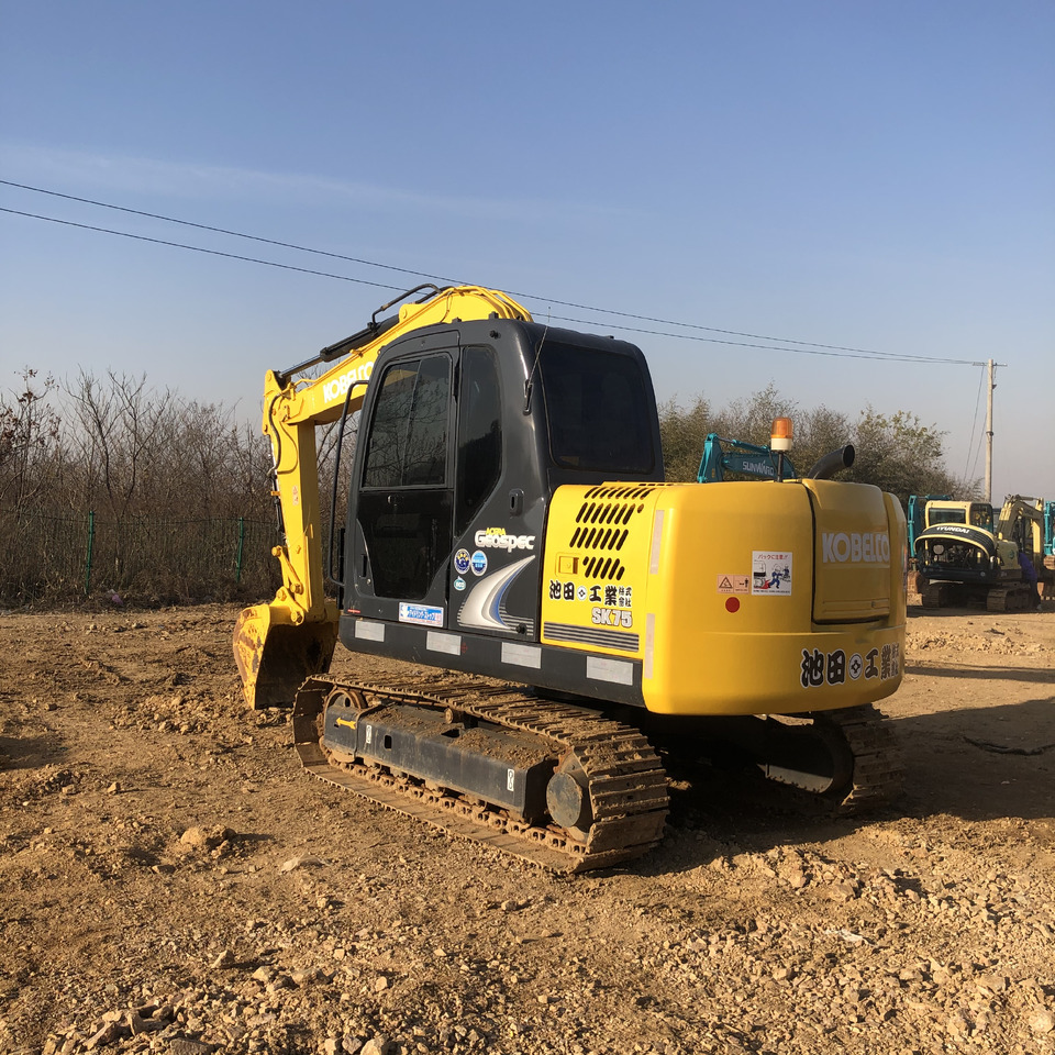 KOBELCO SK75 - Lintekskavaator: pilt 5 KOBELCO SK75 - Lintekskavaator: pilt 5