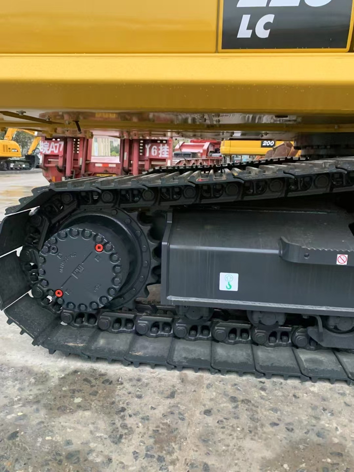 KOMATSU Crawler Excavator PC225 New - Lintekskavaator: pilt 3 KOMATSU Crawler Excavator PC225 New - Lintekskavaator: pilt 3