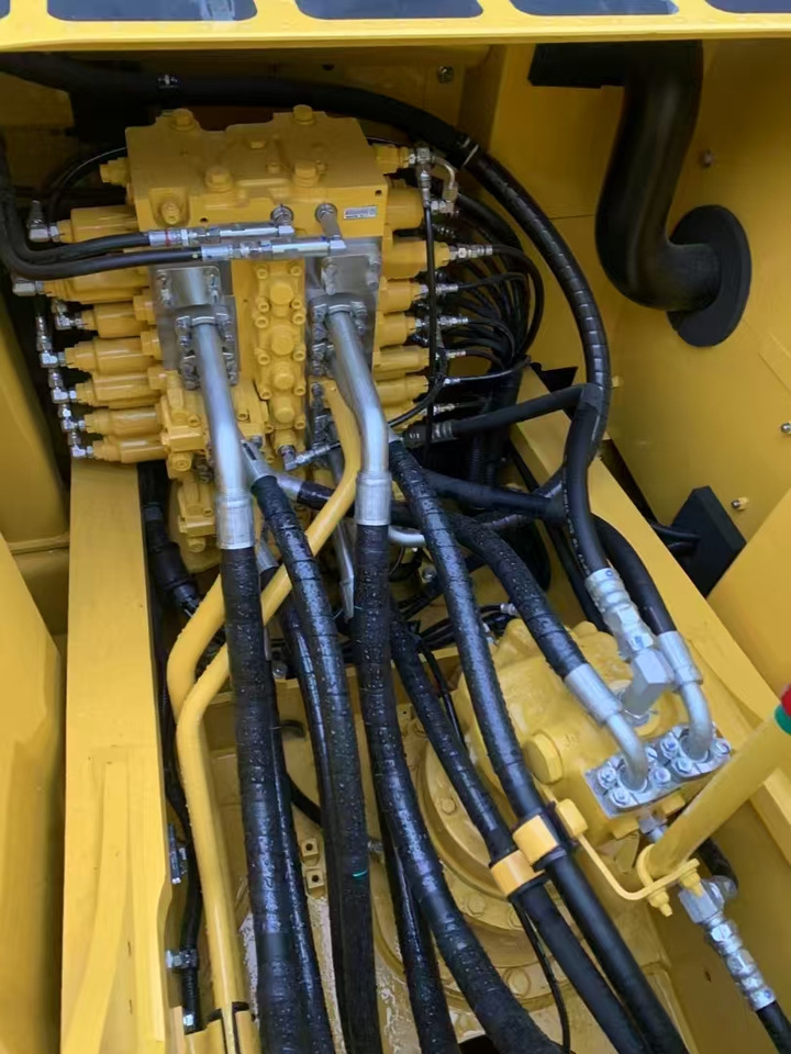 KOMATSU Crawler Excavator PC225 New - Lintekskavaator: pilt 5 KOMATSU Crawler Excavator PC225 New - Lintekskavaator: pilt 5