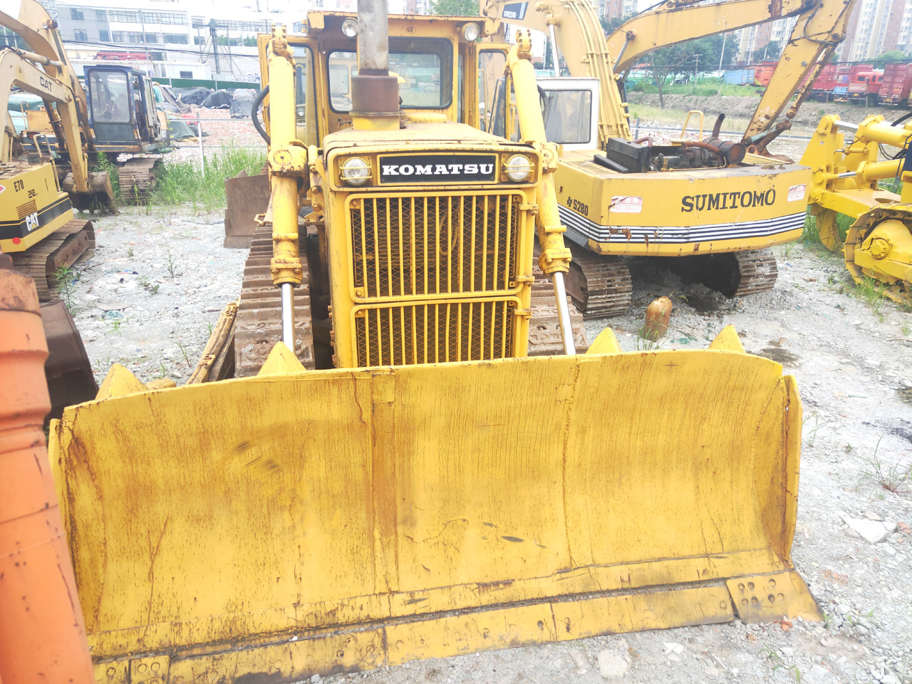 KOMATSU D155 - Buldooser: pilt 3 KOMATSU D155 - Buldooser: pilt 3