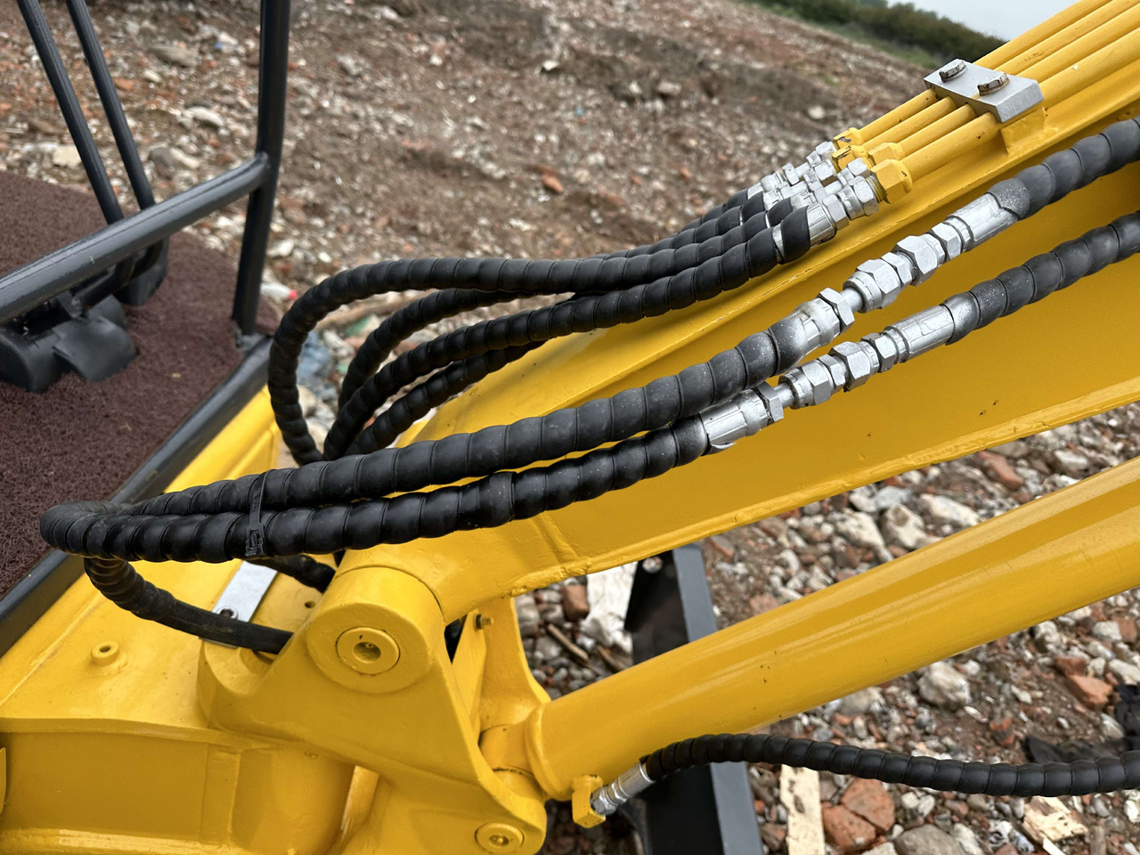 KOMATSU Mini Excavator - Miniekskavaator: pilt 3 KOMATSU Mini Excavator - Miniekskavaator: pilt 3