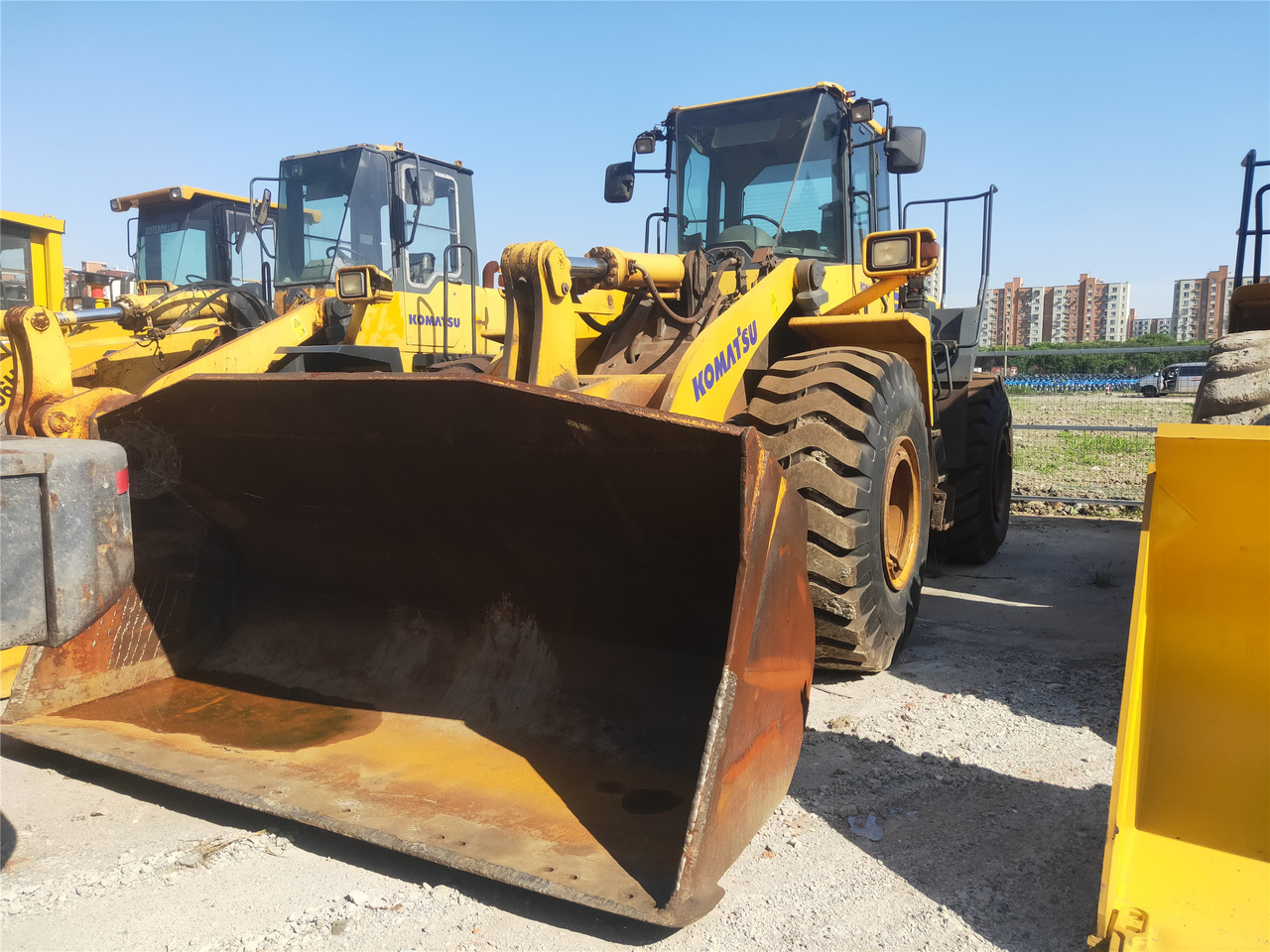 KOMATSU Wheel Loader 470-6 Click Here for Discount - Rataslaadur: pilt 1 KOMATSU Wheel Loader 470-6 Click Here for Discount - Rataslaadur: pilt 1