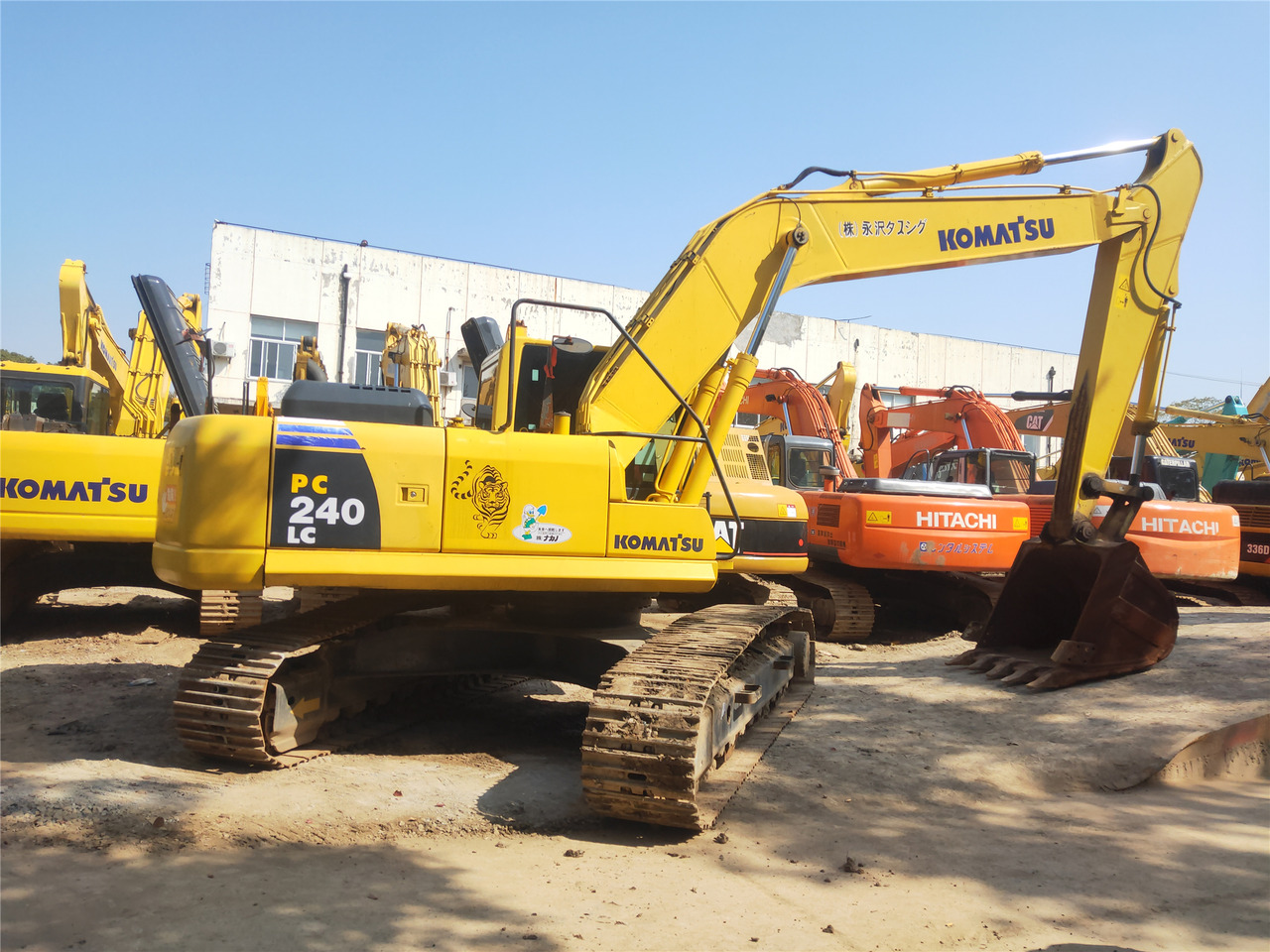 Komatsu Crawler Excavator PC240-8 - Lintekskavaator: pilt 3 Komatsu Crawler Excavator PC240-8 - Lintekskavaator: pilt 3