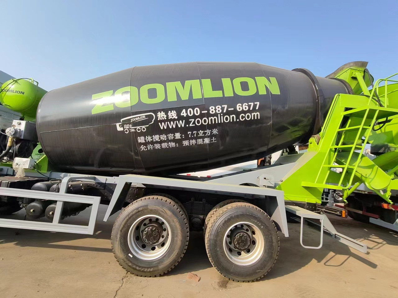 SINOTRUK HOWO 371 CLICK HERE FOR DISCOUNT - Autobetoonisegisti: pilt 4 SINOTRUK HOWO 371 CLICK HERE FOR DISCOUNT - Autobetoonisegisti: pilt 4