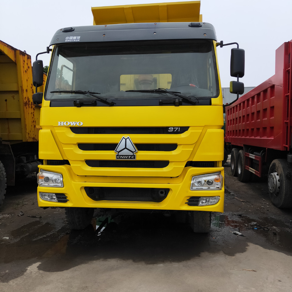 SINOTRUK HOWO 375 6X4 - Kallurauto: pilt 3 SINOTRUK HOWO 375 6X4 - Kallurauto: pilt 3
