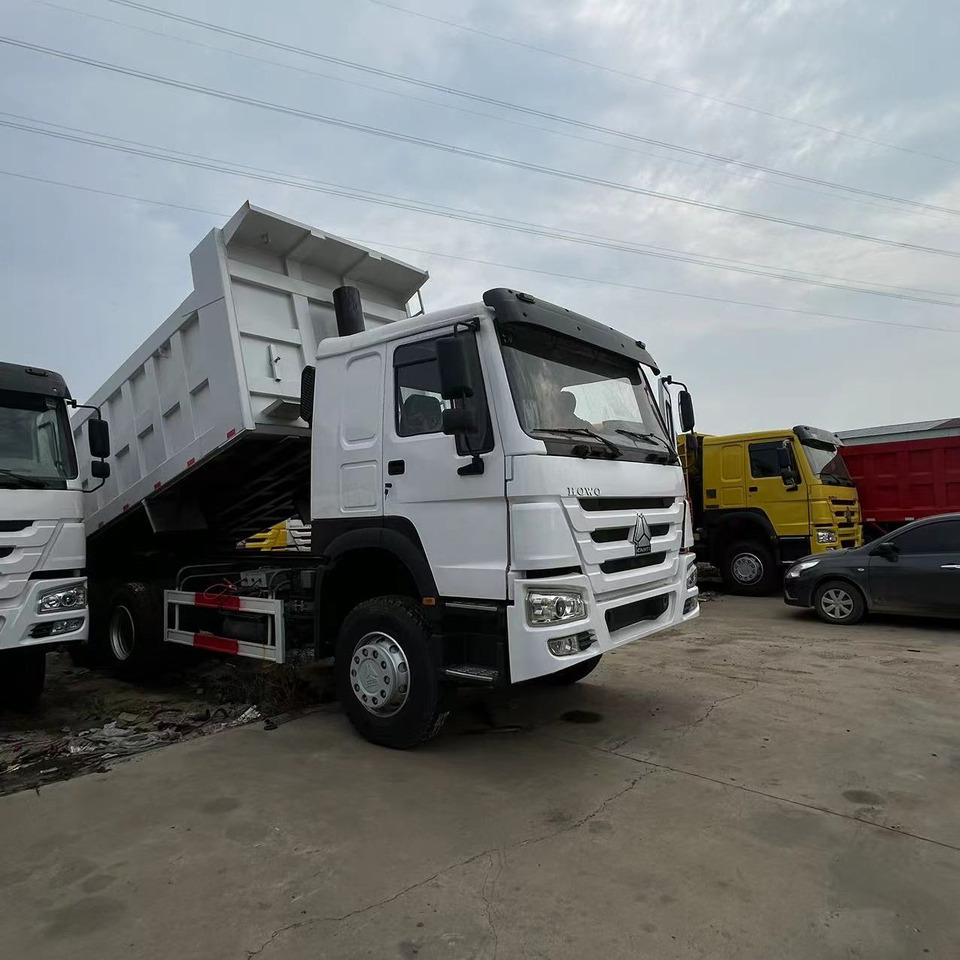 SINOTRUK HOWO 6x4 Dump Truck Click for Discount - Kallurauto: pilt 2 SINOTRUK HOWO 6x4 Dump Truck Click for Discount - Kallurauto: pilt 2