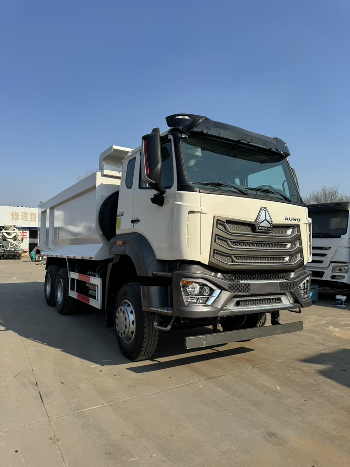 SINOTRUK HOWO NX371 6X4 - Kallurauto: pilt 1 SINOTRUK HOWO NX371 6X4 - Kallurauto: pilt 1