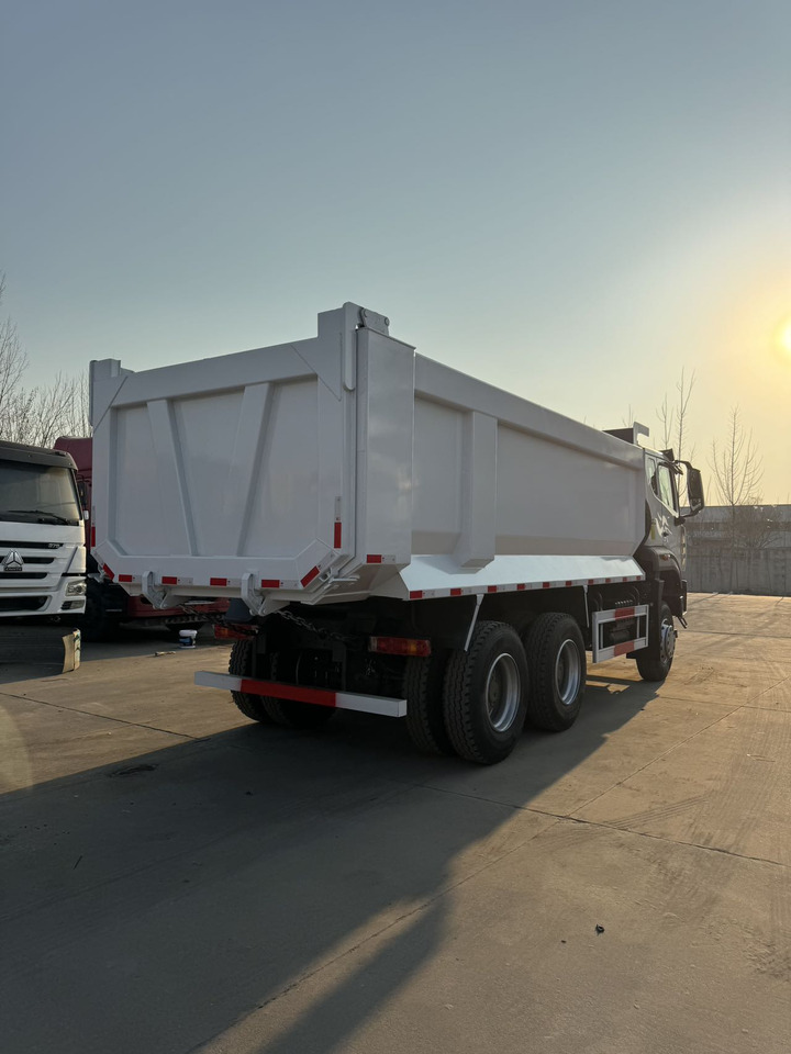 SINOTRUK HOWO NX400 6X4 - Kallurauto: pilt 4 SINOTRUK HOWO NX400 6X4 - Kallurauto: pilt 4