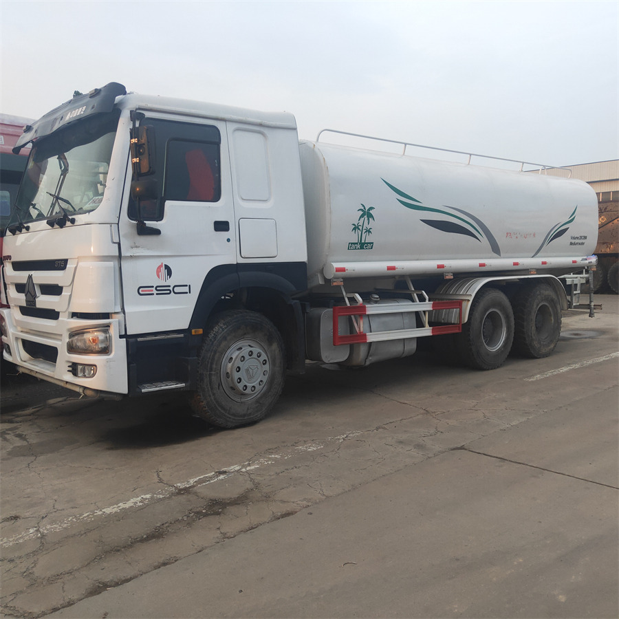 SINOTRUK HOWO375 - Tsisternauto: pilt 1 SINOTRUK HOWO375 - Tsisternauto: pilt 1