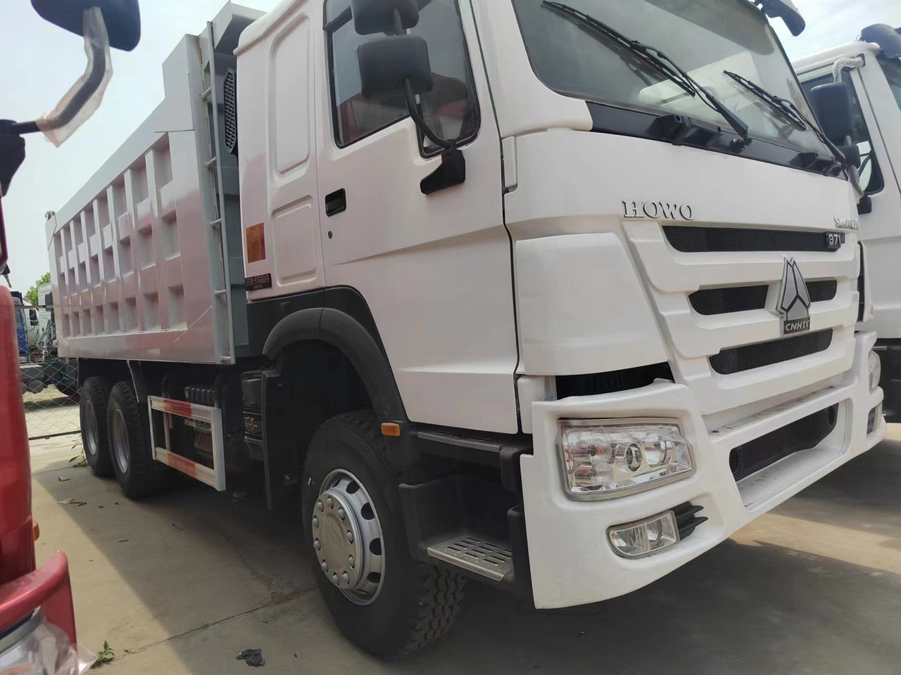 Sino HOWO 6x4 Dump Truck Click for Discount - Kallurauto: pilt 5 Sino HOWO 6x4 Dump Truck Click for Discount - Kallurauto: pilt 5