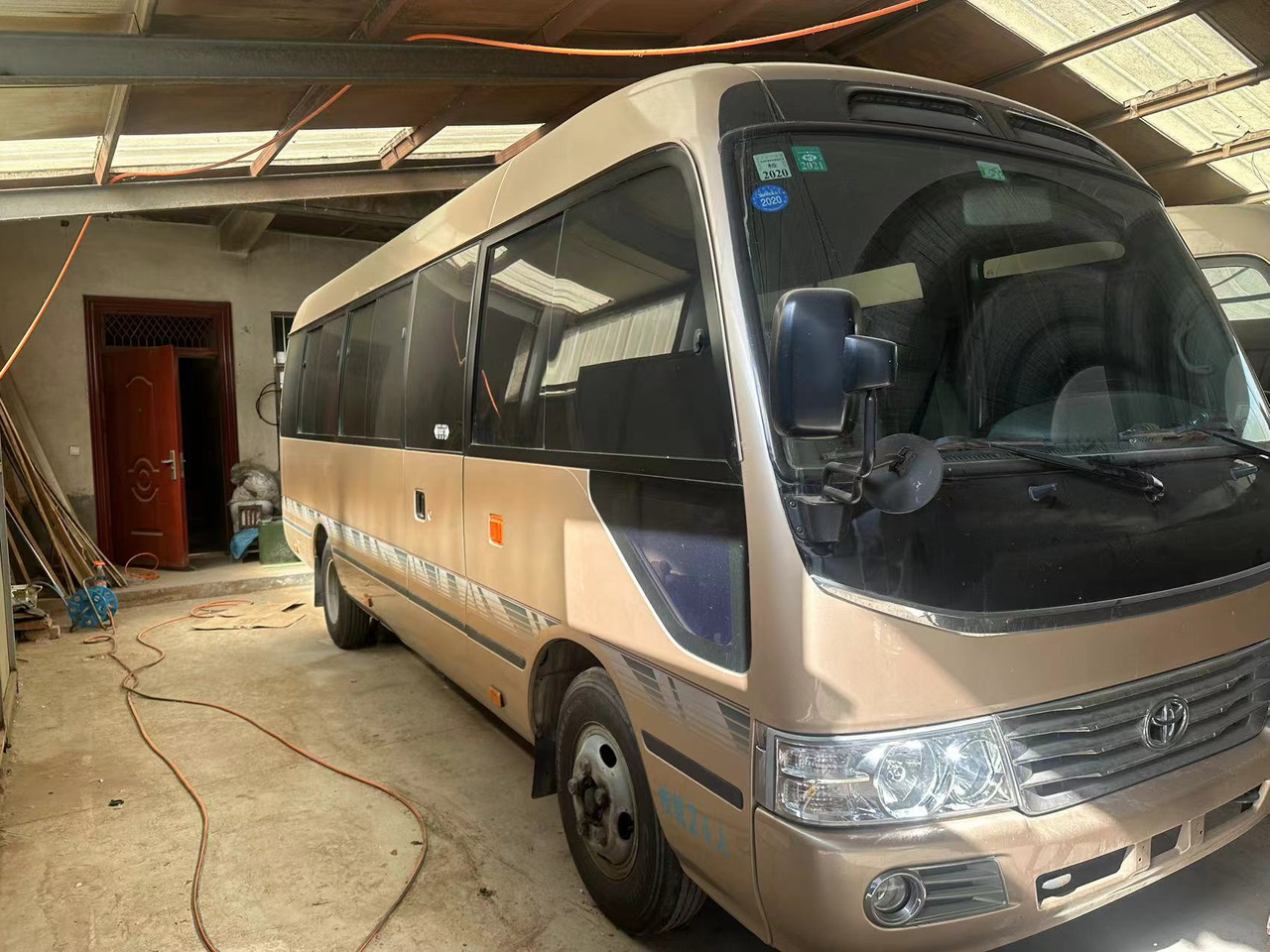 TOYOTA CLICK HERE FOR DISCOUNT - Linnaliini buss: pilt 2 TOYOTA CLICK HERE FOR DISCOUNT - Linnaliini buss: pilt 2