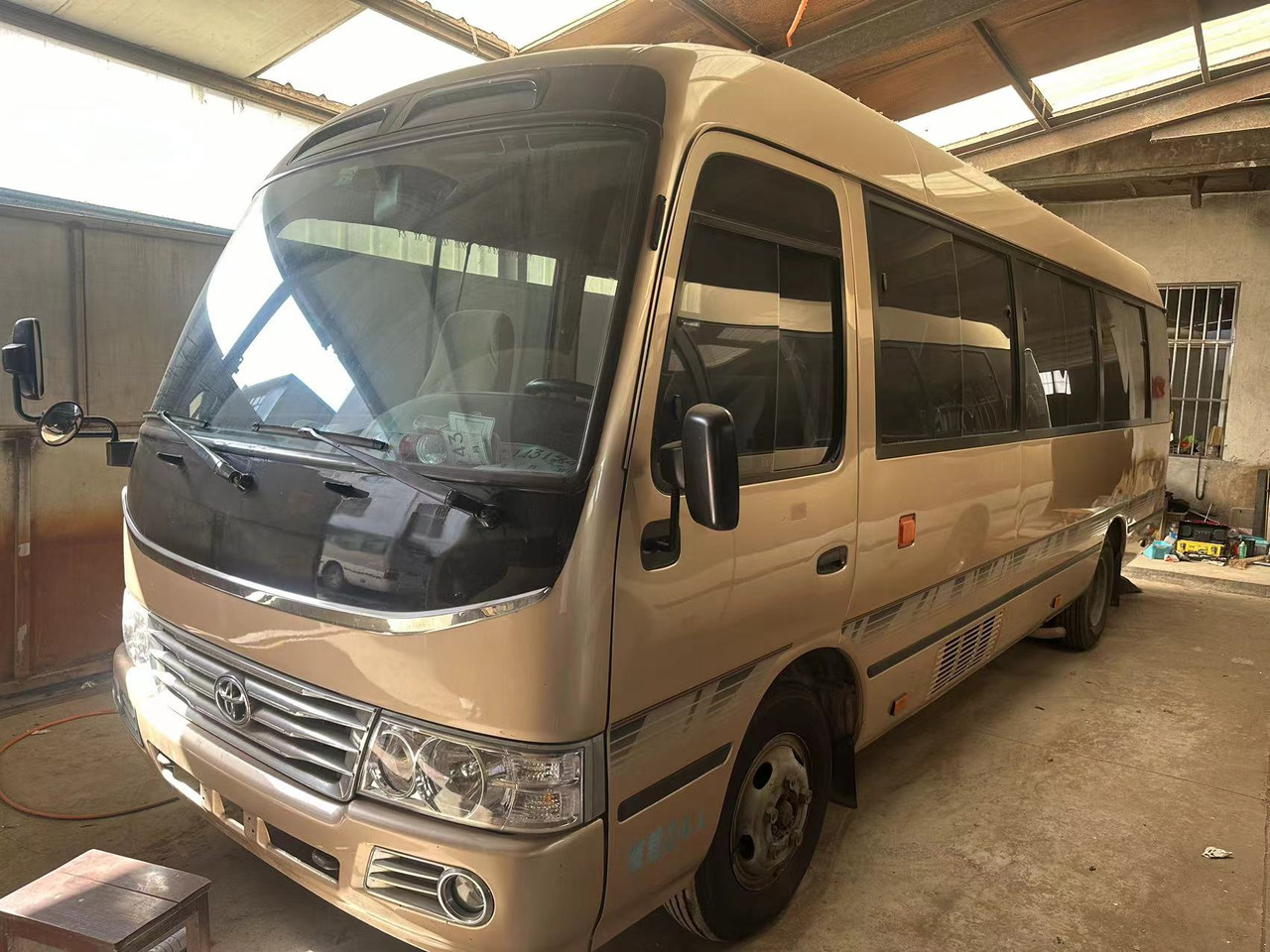 TOYOTA CLICK HERE FOR DISCOUNT - Linnaliini buss: pilt 1 TOYOTA CLICK HERE FOR DISCOUNT - Linnaliini buss: pilt 1