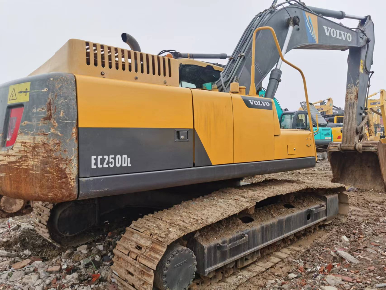 VOLVO EC250D - Lintekskavaator: pilt 3 VOLVO EC250D - Lintekskavaator: pilt 3