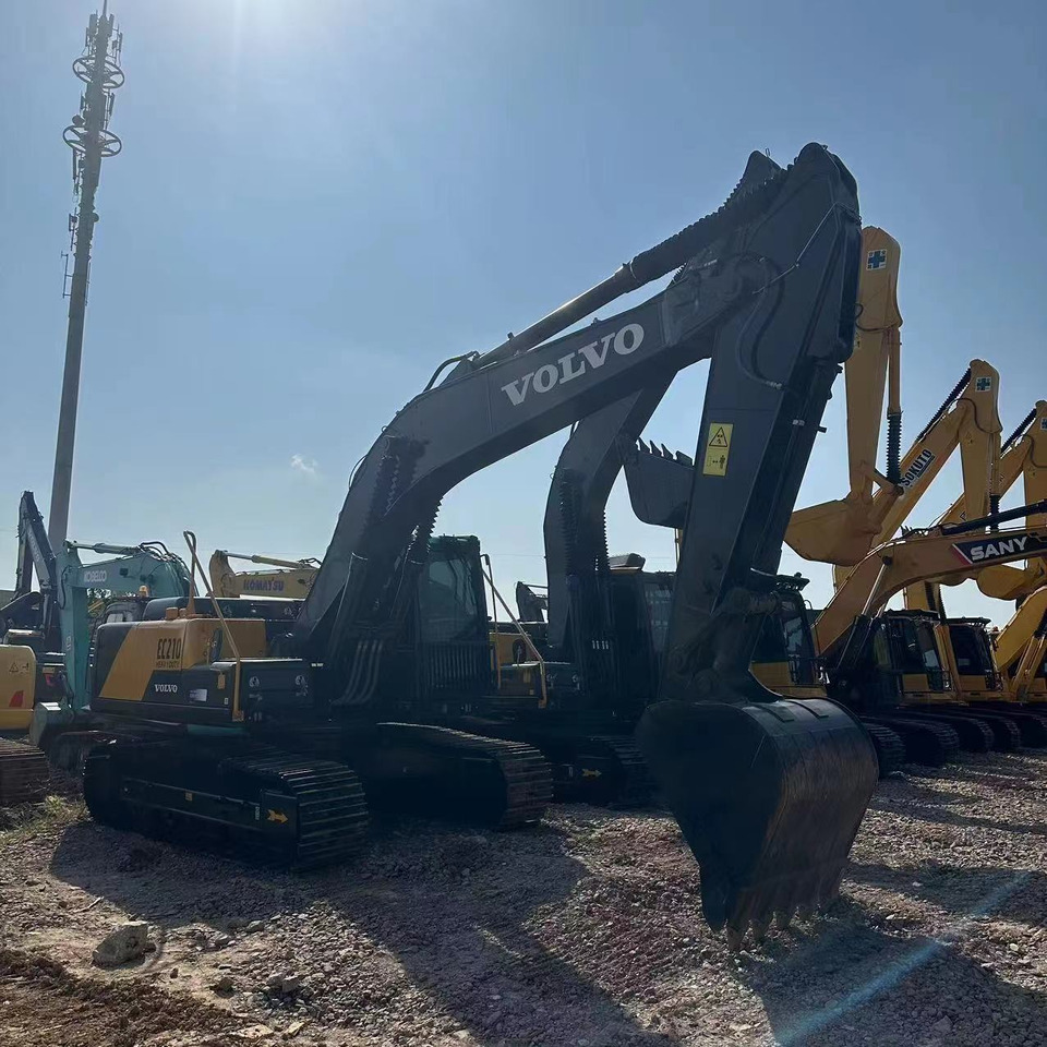 VOLVO Excavator EC210B Click for Discount - Lintekskavaator: pilt 3 VOLVO Excavator EC210B Click for Discount - Lintekskavaator: pilt 3