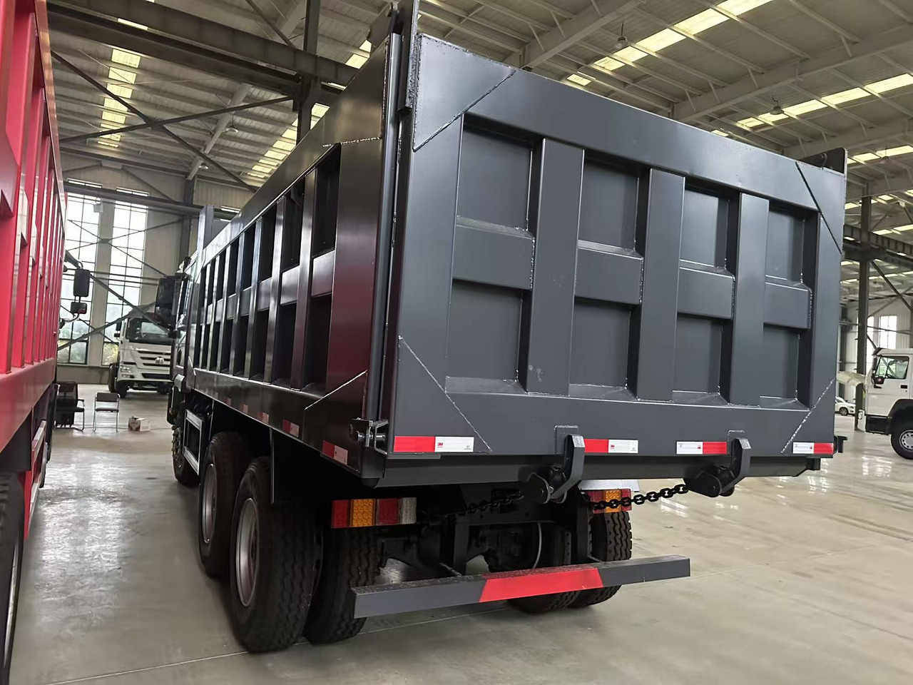 Veoauto HOWO DUMP TRUCK  6✖4: pilt 6