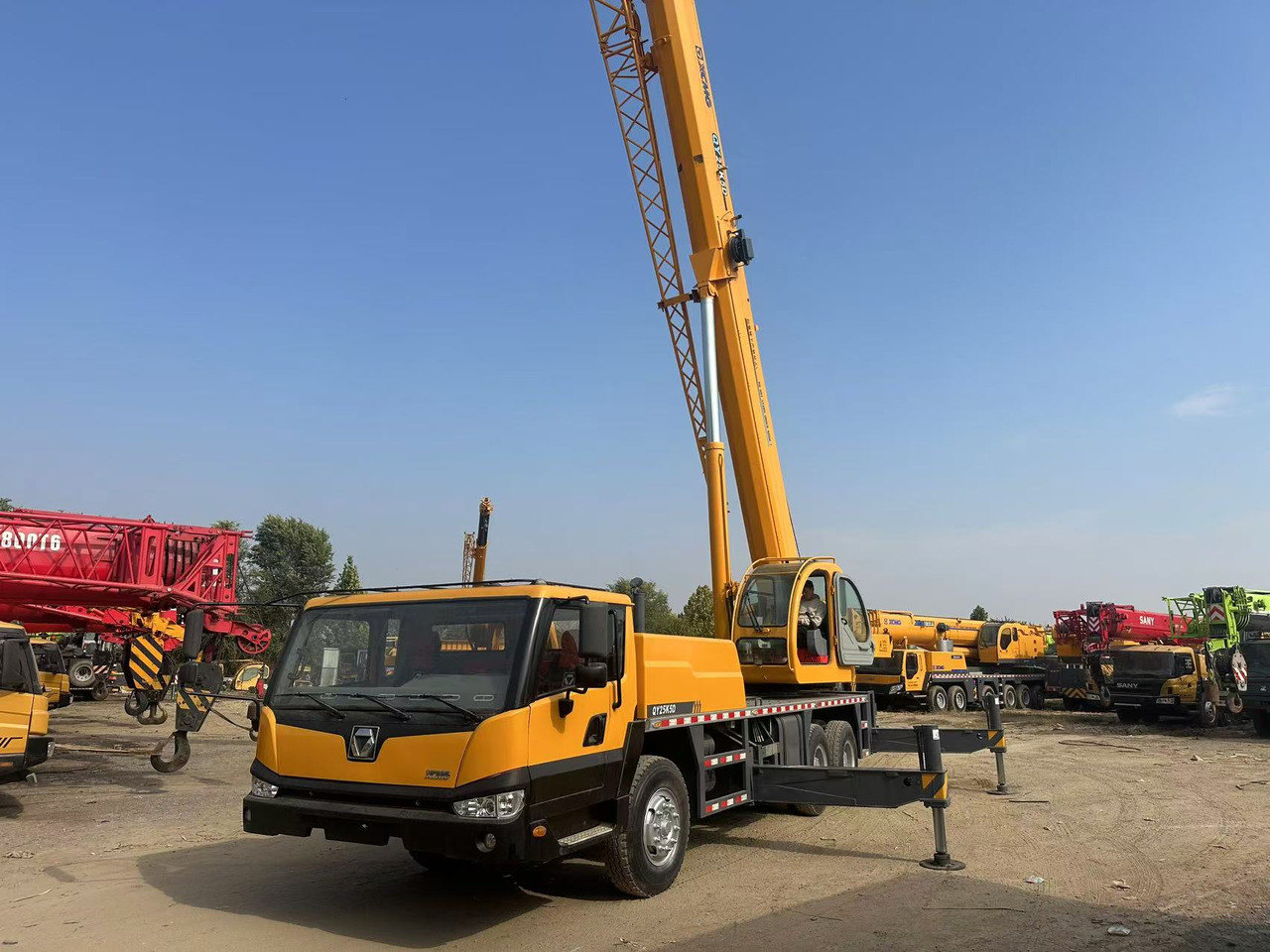 XCMG Crane QY25K5D Good Condition - Kraana: pilt 1 XCMG Crane QY25K5D Good Condition - Kraana: pilt 1