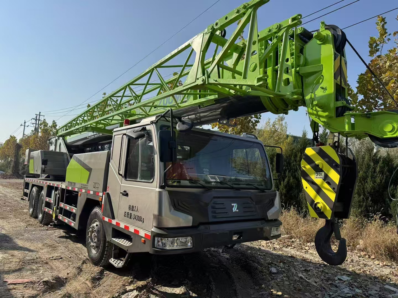 ZOOMLION Crane ZTC300V 30Ton - Maastikukraana: pilt 1 ZOOMLION Crane ZTC300V 30Ton - Maastikukraana: pilt 1