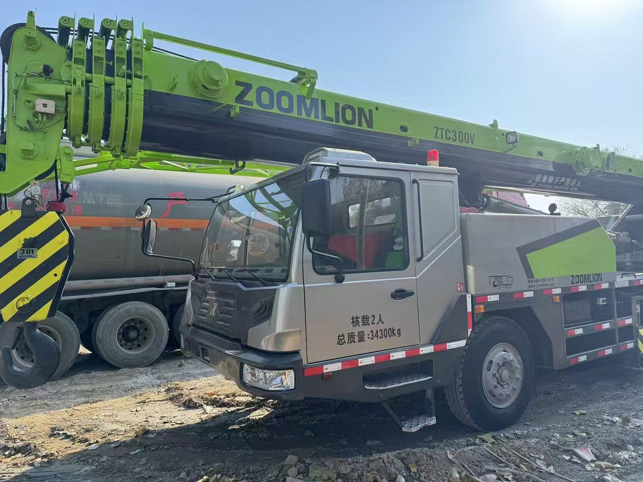 ZOOMLION Crane ZTC300V 30Ton - Maastikukraana: pilt 2 ZOOMLION Crane ZTC300V 30Ton - Maastikukraana: pilt 2