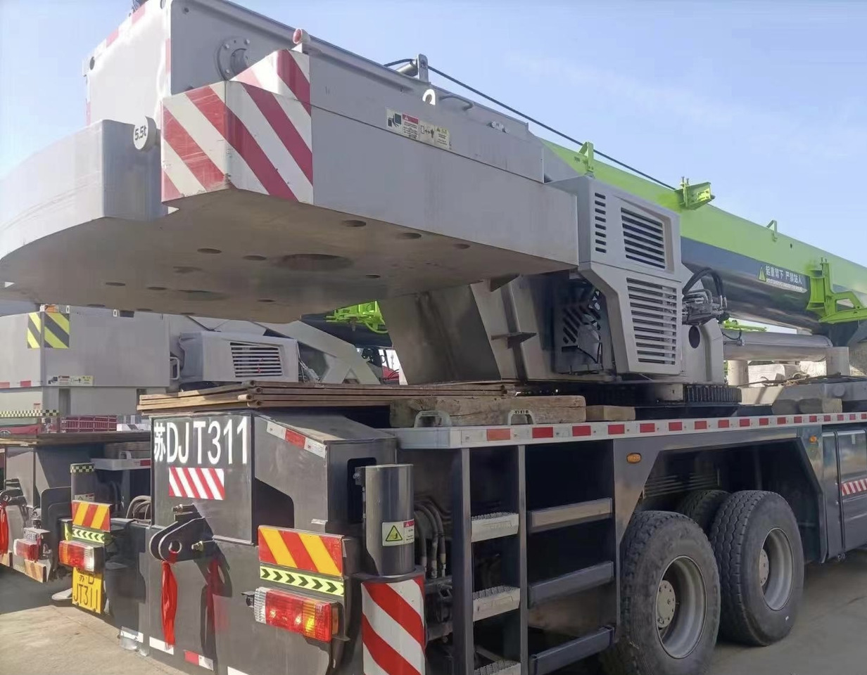 ZOOMLION Crane ZTC700V562-1 - Maastikukraana: pilt 4 ZOOMLION Crane ZTC700V562-1 - Maastikukraana: pilt 4