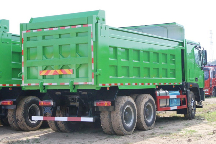 FOTON Foton 6x4 10 Wheeler Dump Truck for Sale in Jamaica - Kallurauto: pilt 4 FOTON Foton 6x4 10 Wheeler Dump Truck for Sale in Jamaica - Kallurauto: pilt 4