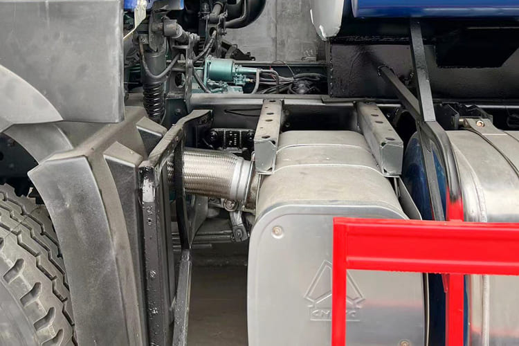 Howo Water Sprinkler Truck for Sale in Mali - Tsisternauto: pilt 5 Howo Water Sprinkler Truck for Sale in Mali - Tsisternauto: pilt 5