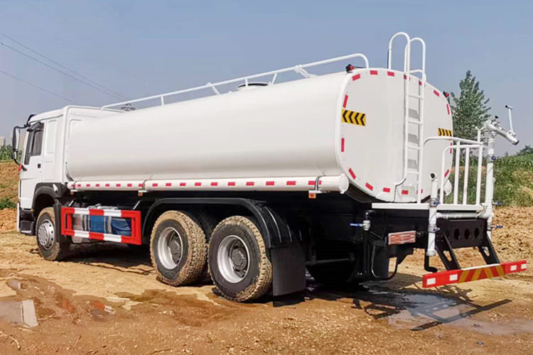 Howo Water Tanker Truck for Sale in Guyana - Tsisternauto: pilt 3 Howo Water Tanker Truck for Sale in Guyana - Tsisternauto: pilt 3