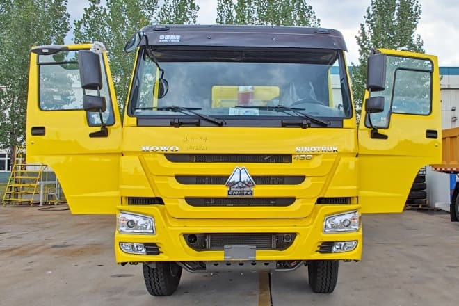 SINOTRUK Howo 430 8x4 Dump Truck Price for Sale in Senegal - Kallurauto: pilt 4 SINOTRUK Howo 430 8x4 Dump Truck Price for Sale in Senegal - Kallurauto: pilt 4
