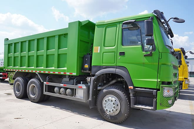 SINOTRUK Sinotruk Howo 6x4 Tipper Truck Price in Burkina Faso - Kallurauto: pilt 2 SINOTRUK Sinotruk Howo 6x4 Tipper Truck Price in Burkina Faso - Kallurauto: pilt 2