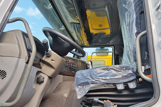 SINOTRUK Used Sinotruk Howo 371 10 Wheeler Dump Truck for Sale in Kenya - Kallurauto: pilt 5 SINOTRUK Used Sinotruk Howo 371 10 Wheeler Dump Truck for Sale in Kenya - Kallurauto: pilt 5