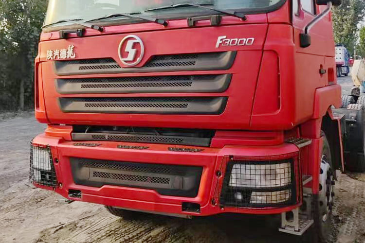 SHACMAN Used Shacman F3000 Truck Head for Sale in Mali - Sadulveok: pilt 4 SHACMAN Used Shacman F3000 Truck Head for Sale in Mali - Sadulveok: pilt 4