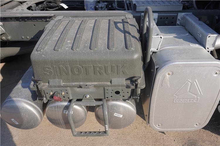 SINOTRUK Howo 430 Truck Head for Sale In Zambia - Sadulveok: pilt 5 SINOTRUK Howo 430 Truck Head for Sale In Zambia - Sadulveok: pilt 5