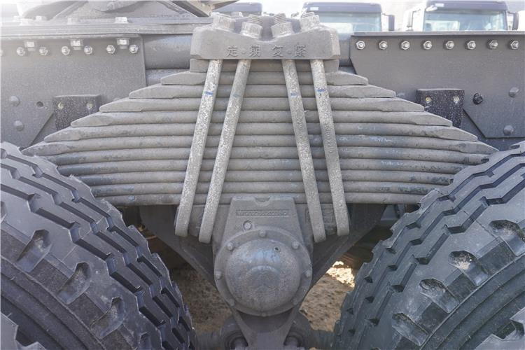 SINOTRUK Howo Truck Head Price 400HP for Sale In Guinea - Sadulveok: pilt 5 SINOTRUK Howo Truck Head Price 400HP for Sale In Guinea - Sadulveok: pilt 5