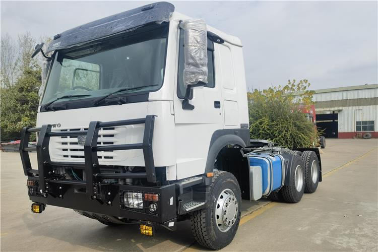 SINOTRUK Used Howo 380HP Truck Tractor for Sale In Senegal - Sadulveok: pilt 2 SINOTRUK Used Howo 380HP Truck Tractor for Sale In Senegal - Sadulveok: pilt 2