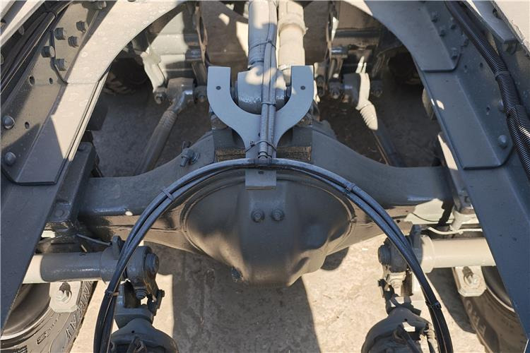 Sinotruk Used Hohan Truck Tractor 10 Wheeler for Sale In Burkina Faso - Sadulveok: pilt 4 Sinotruk Used Hohan Truck Tractor 10 Wheeler for Sale In Burkina Faso - Sadulveok: pilt 4