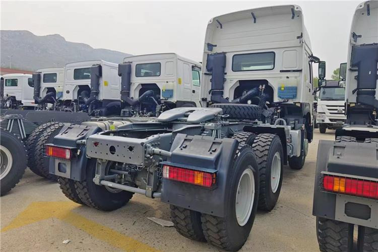Sinotruk Used Howo Truck 400HP Tractor 6x4 Price for Sale In Tanzania - Sadulveok: pilt 4 Sinotruk Used Howo Truck 400HP Tractor 6x4 Price for Sale In Tanzania - Sadulveok: pilt 4