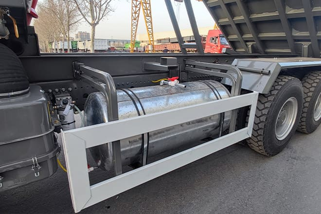 Sinotruk Howo 6x4 Dump Truck Price for Sale in Jamaica - Kallurauto: pilt 3 Sinotruk Howo 6x4 Dump Truck Price for Sale in Jamaica - Kallurauto: pilt 3