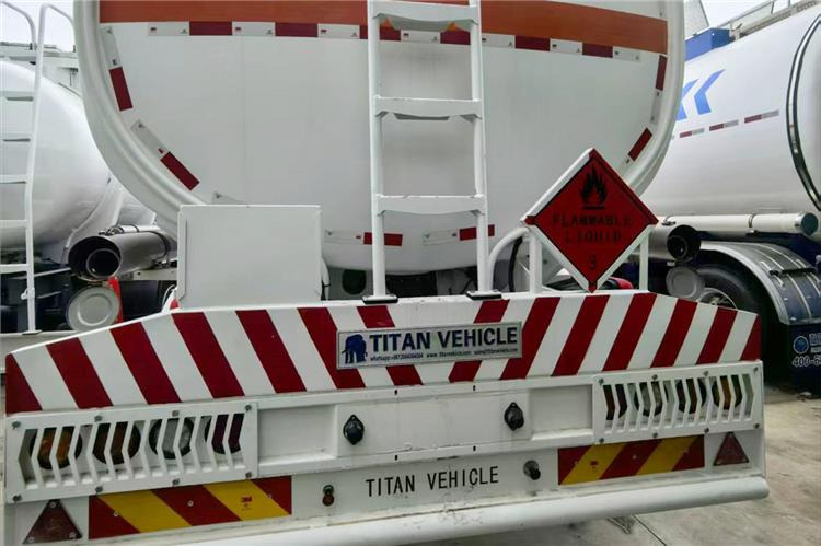TITAN 4 Axle Fuel Tanker Trailer for Sale In Guyana - Tsistern poolhaagis: pilt 3 TITAN 4 Axle Fuel Tanker Trailer for Sale In Guyana - Tsistern poolhaagis: pilt 3