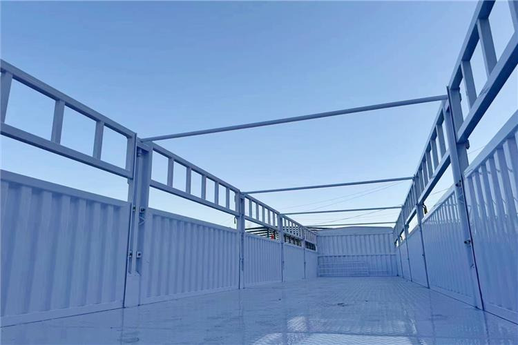 TITAN In Stock 30/40/50 Ton Fence Semi Trailer Transport Cargo Bulk In Senegal - Loomaveo poolhaagis: pilt 4 TITAN In Stock 30/40/50 Ton Fence Semi Trailer Transport Cargo Bulk In Senegal - Loomaveo poolhaagis: pilt 4