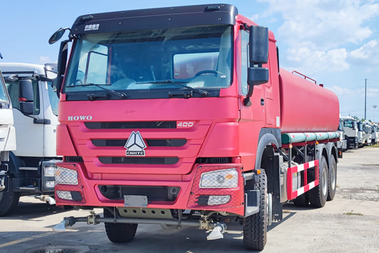 Howo Howo Water Truck for Sale in Nigeria - Veoauto: pilt 1 Howo Howo Water Truck for Sale in Nigeria - Veoauto: pilt 1