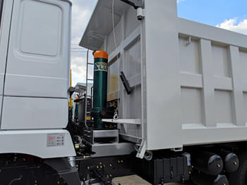 SHACMAN Shacman Truck F3000 for Sale in Ghana - Veoauto: pilt 5 SHACMAN Shacman Truck F3000 for Sale in Ghana - Veoauto: pilt 5
