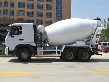 SINOTRUK Concrete Mixer Truck for Sale in Ghana - Veoauto: pilt 5 SINOTRUK Concrete Mixer Truck for Sale in Ghana - Veoauto: pilt 5