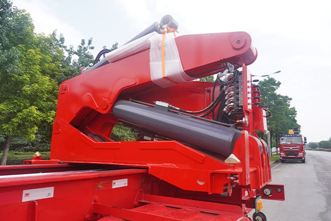 XCMG 2025 New Container Side Loader Trailer for Sale in Tanzania - Konteinerveduk/ Tõstukiga poolhaagis: pilt 4 XCMG 2025 New Container Side Loader Trailer for Sale in Tanzania - Konteinerveduk/ Tõstukiga poolhaagis: pilt 4