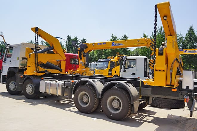XCMG 20Ft Container Side Lift Truck for Sale in Guyana - Konteinerveduk/ Tõstukiga veoauto: pilt 1 XCMG 20Ft Container Side Lift Truck for Sale in Guyana - Konteinerveduk/ Tõstukiga veoauto: pilt 1