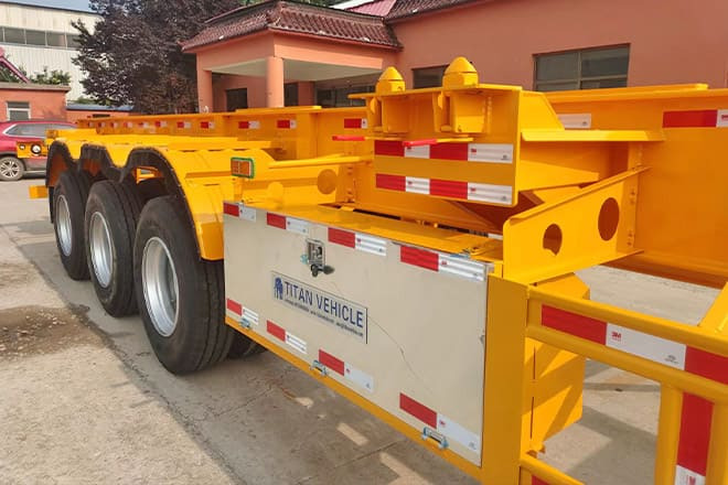 XCMG 40T Container Side Lift Trailer for Sale in Tanzania - Konteinerveduk/ Tõstukiga poolhaagis: pilt 2 XCMG 40T Container Side Lift Trailer for Sale in Tanzania - Konteinerveduk/ Tõstukiga poolhaagis: pilt 2