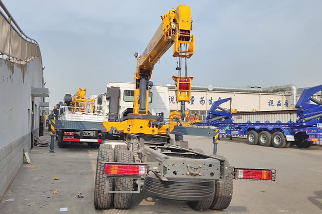 XCMG Lorry Mounted Crane for Sale in Brazil - Kraanaga veoauto: pilt 5 XCMG Lorry Mounted Crane for Sale in Brazil - Kraanaga veoauto: pilt 5