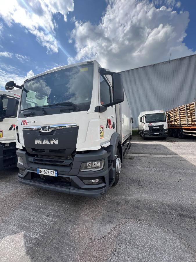 MAN TGS 18.360 - Kasti veoauto: pilt 2 MAN TGS 18.360 - Kasti veoauto: pilt 2