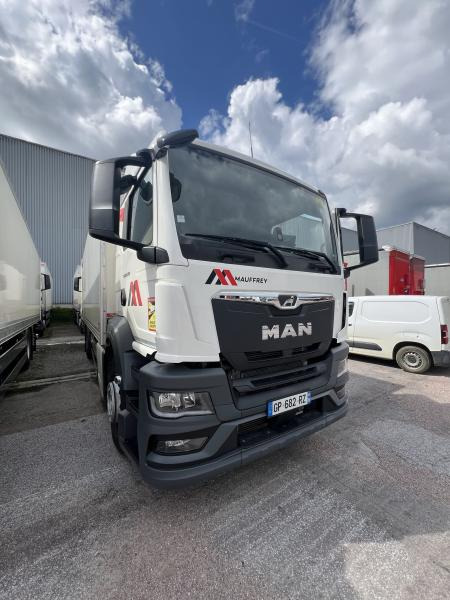 MAN TGS 18.360 - Kasti veoauto: pilt 1 MAN TGS 18.360 - Kasti veoauto: pilt 1