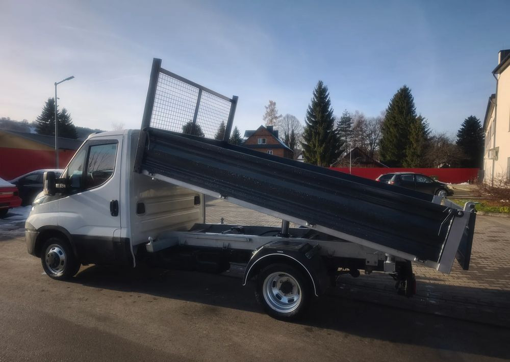 Iveco Daily 35c14 kipper wywrot wywrotka klima - Tarbesõiduk kallur: pilt 5 Iveco Daily 35c14 kipper wywrot wywrotka klima - Tarbesõiduk kallur: pilt 5