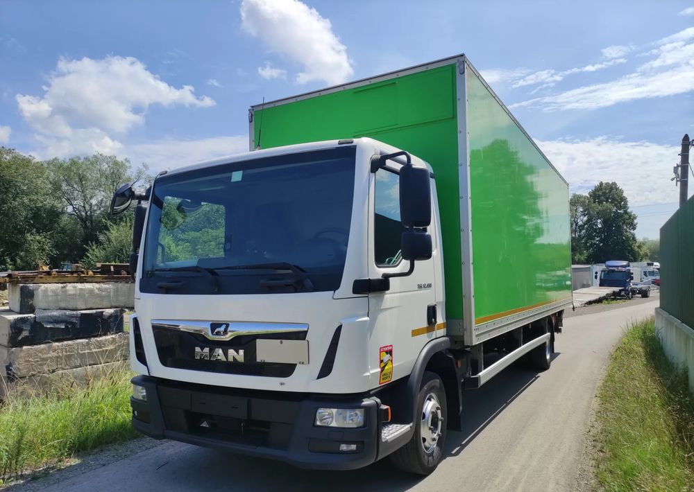 MAN TGL 12.180 podwozie do zabudowy - Kabiinišassiiga veoauto: pilt 3 MAN TGL 12.180 podwozie do zabudowy - Kabiinišassiiga veoauto: pilt 3